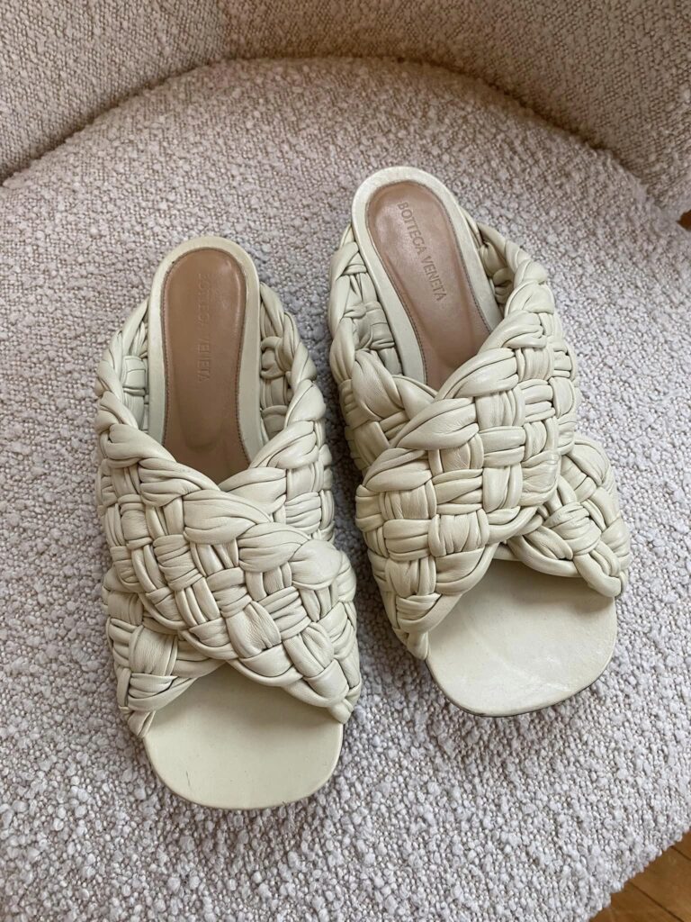 Klapki Bottega Veneta Roz 40
