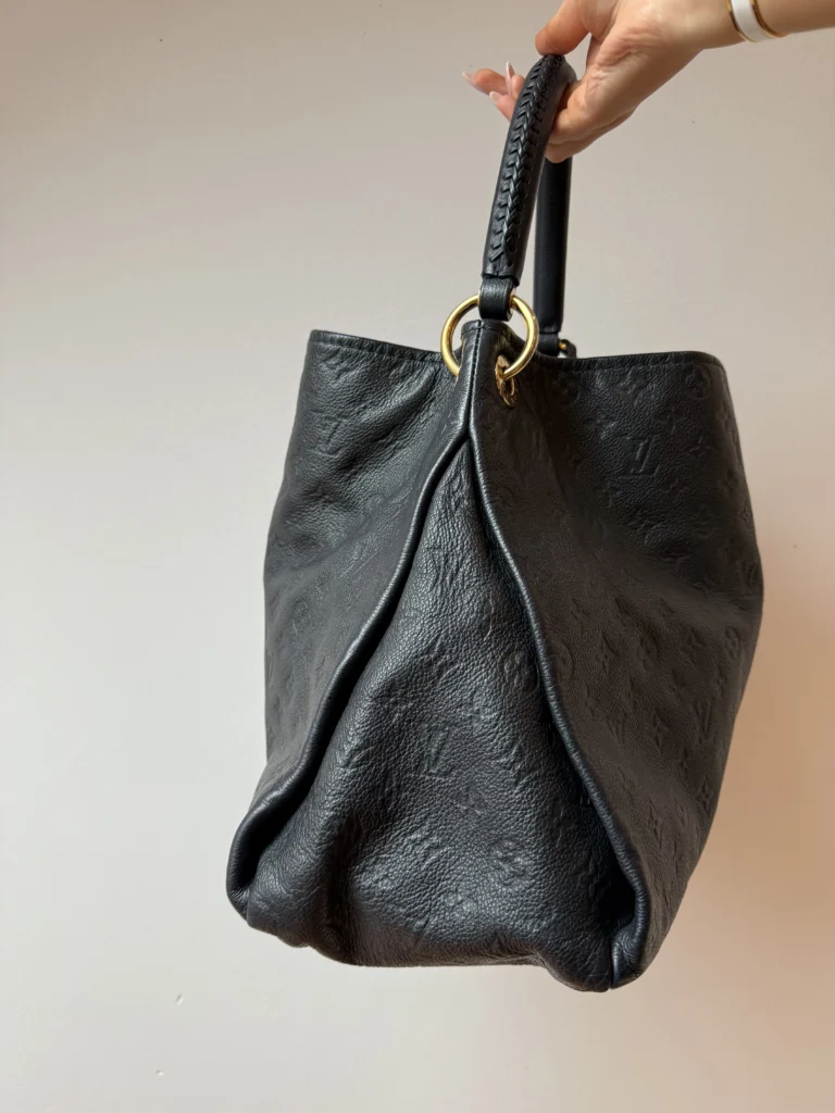 Louis Vuitton Artsy MM Granatowa