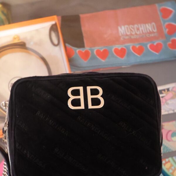 Balenciaga torebka welurowa