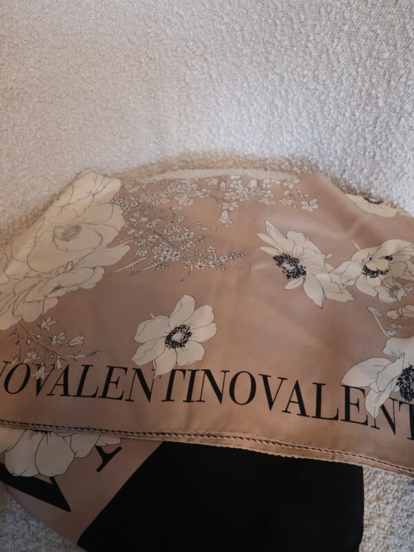 Chusta valentino