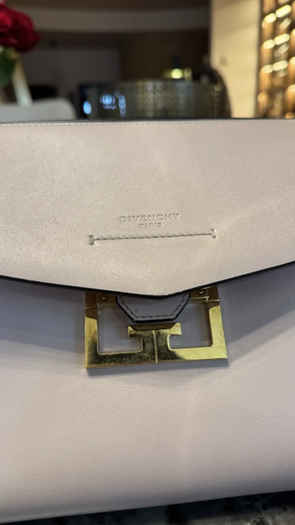 Torebka Givenchy Mystic beżowa