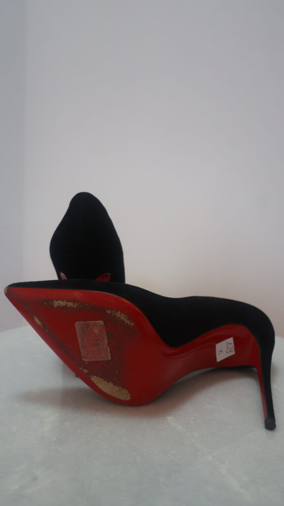 Szpilki Christian Louboutin czarne klasyczne