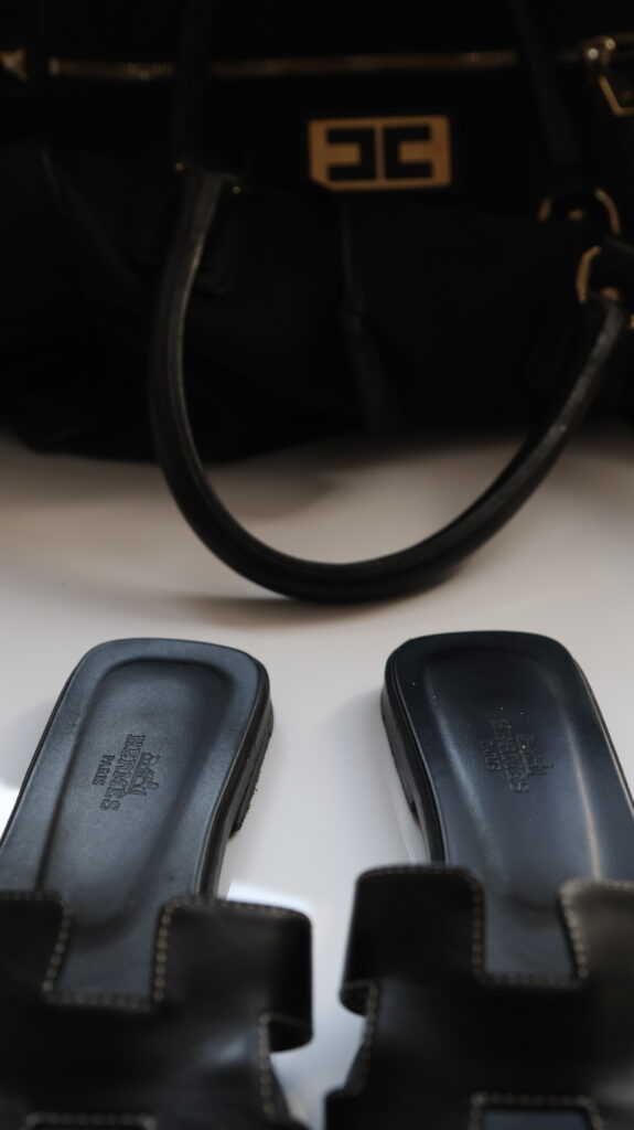 Hermes Oran Czarne Box leather