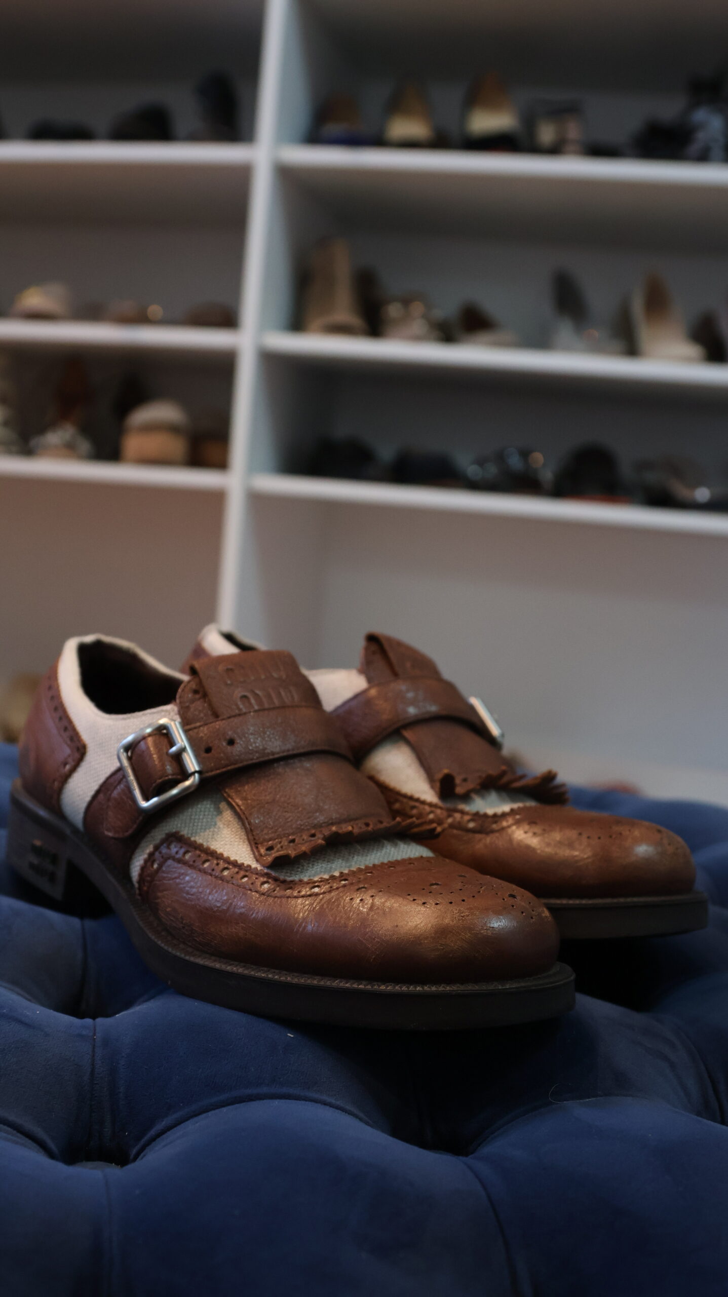 MiuMiu loafersy brązowe