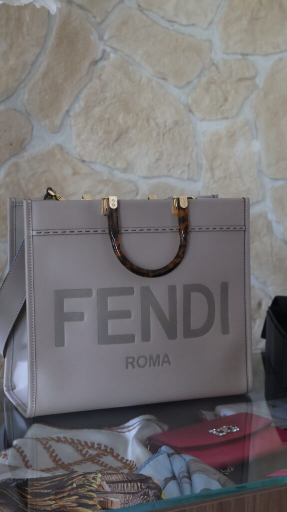 Fendi Sunshine medium tote bag Etoupe