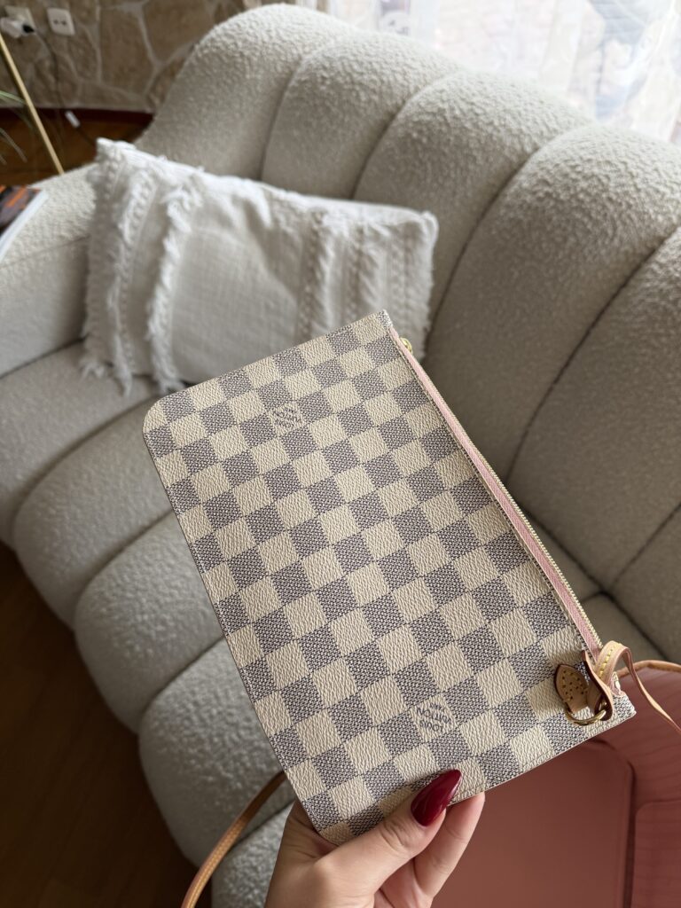 Louis Vuitton Neverfull Damier Azur