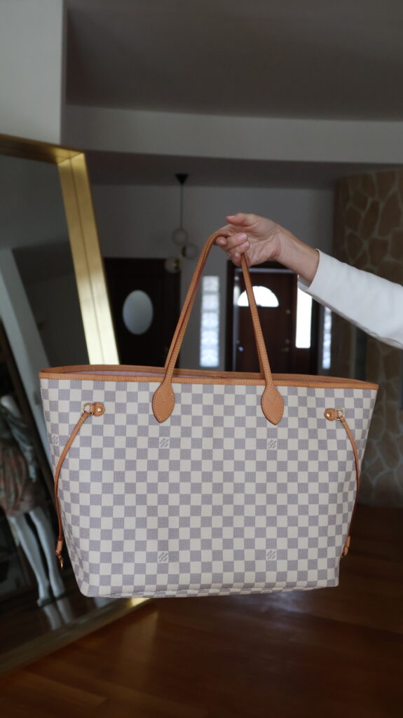 Louis Vuitton Neverfull Damier Azur