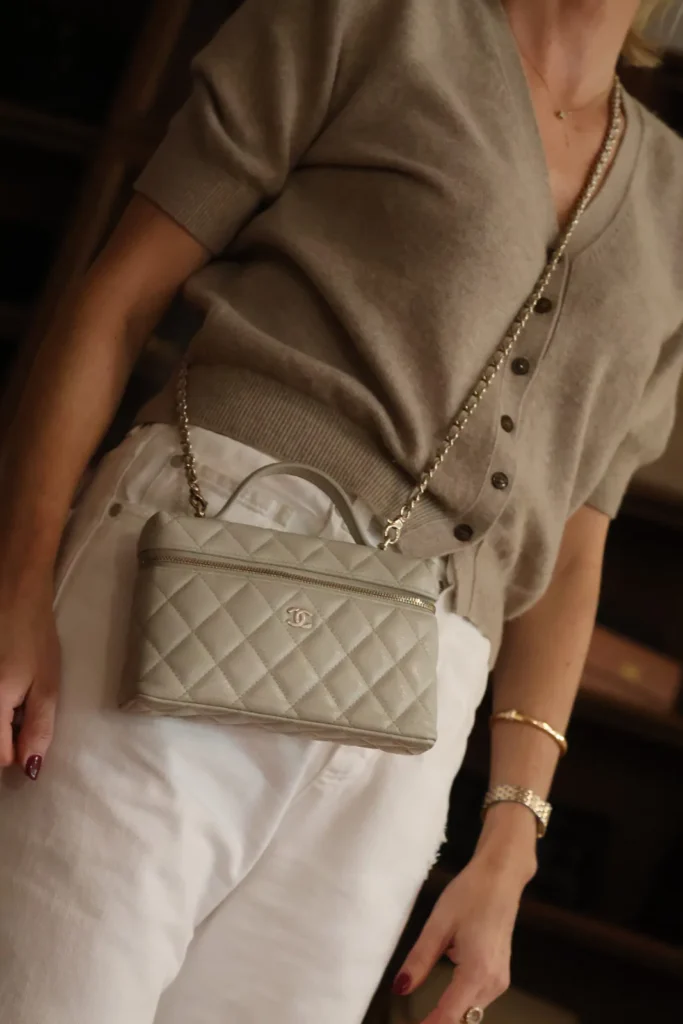 Chanel Vanity Case szara